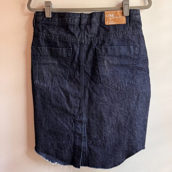 One Teaspoon High Waist Distressed Raw Hem Denim Skirt Size 30 Fall Outfit - Picture 4 of 10